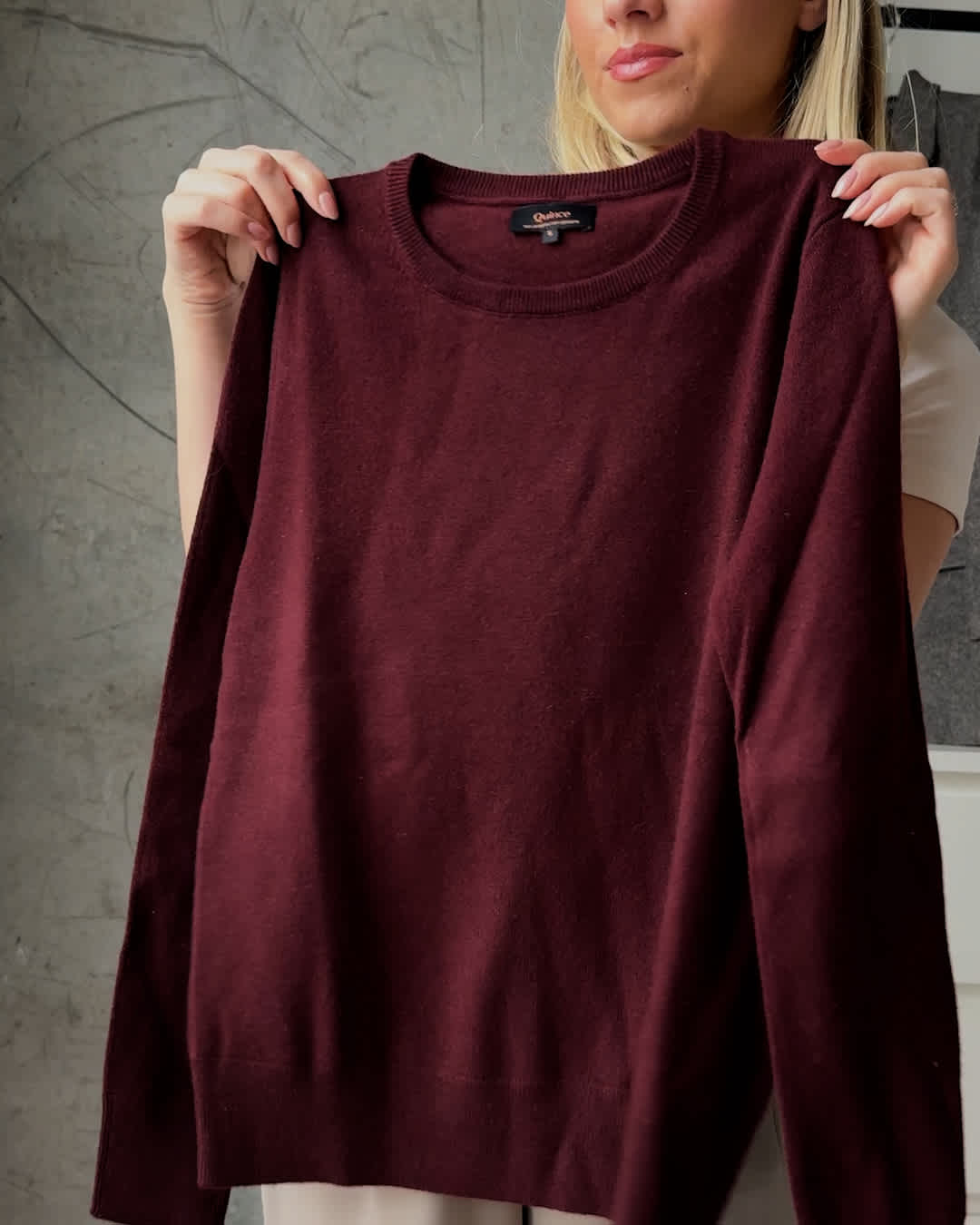 LightweightCottonCashmereCrewSweater_CrushedBerryPurple_NatalieJust_Thumbnail.jpg